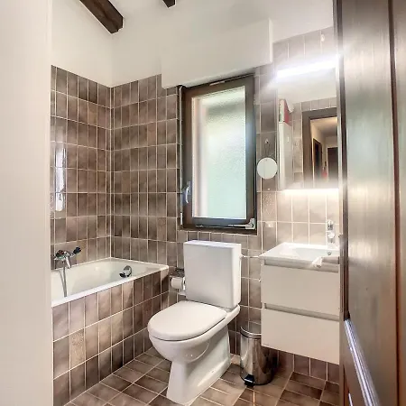 Metairies 207 Apartment *