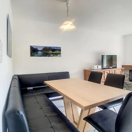 Apartment Metairies 207 *